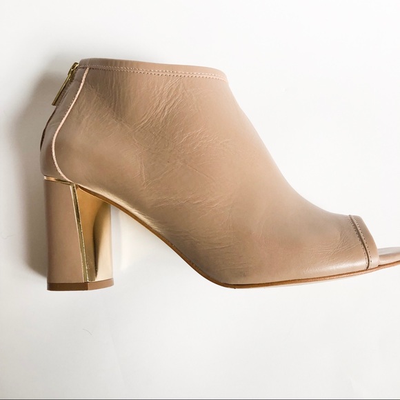 Open/peep toe booties - Picture 2 of 7